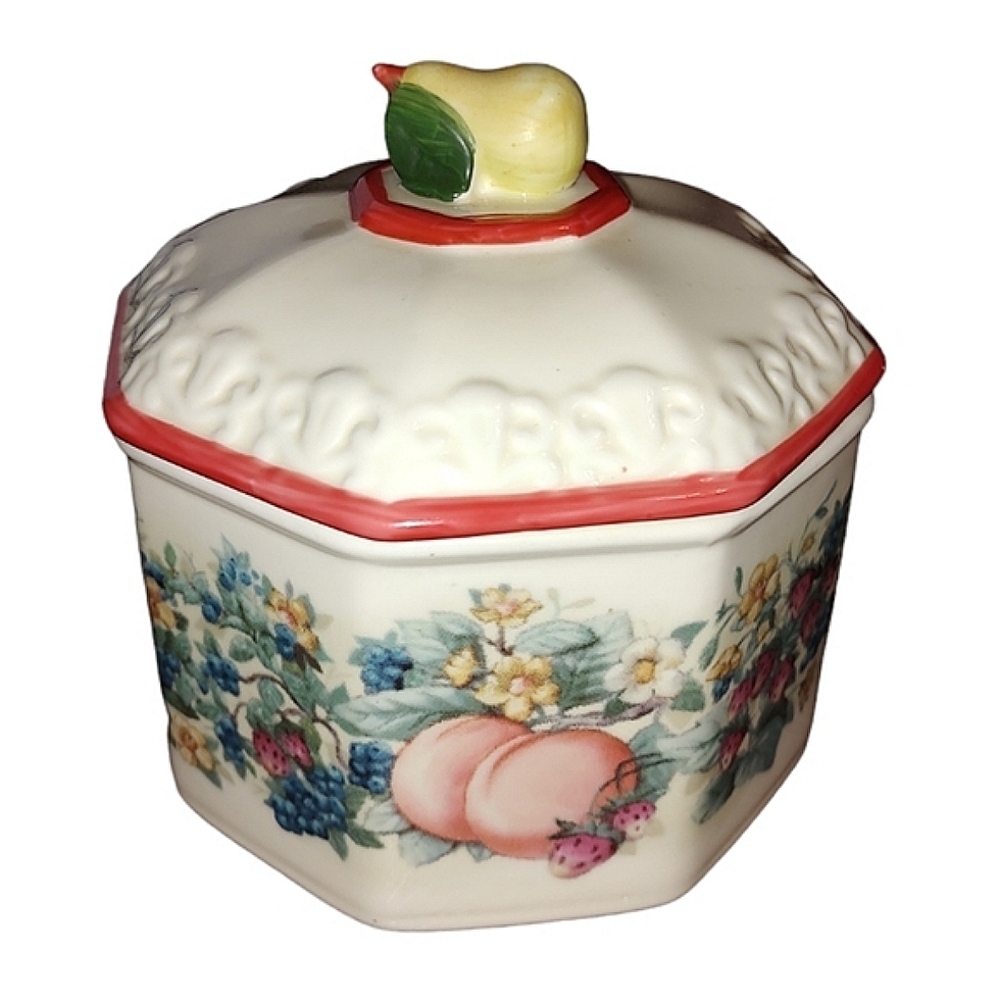 Avon Sweet Country Harvest Cookie Jar